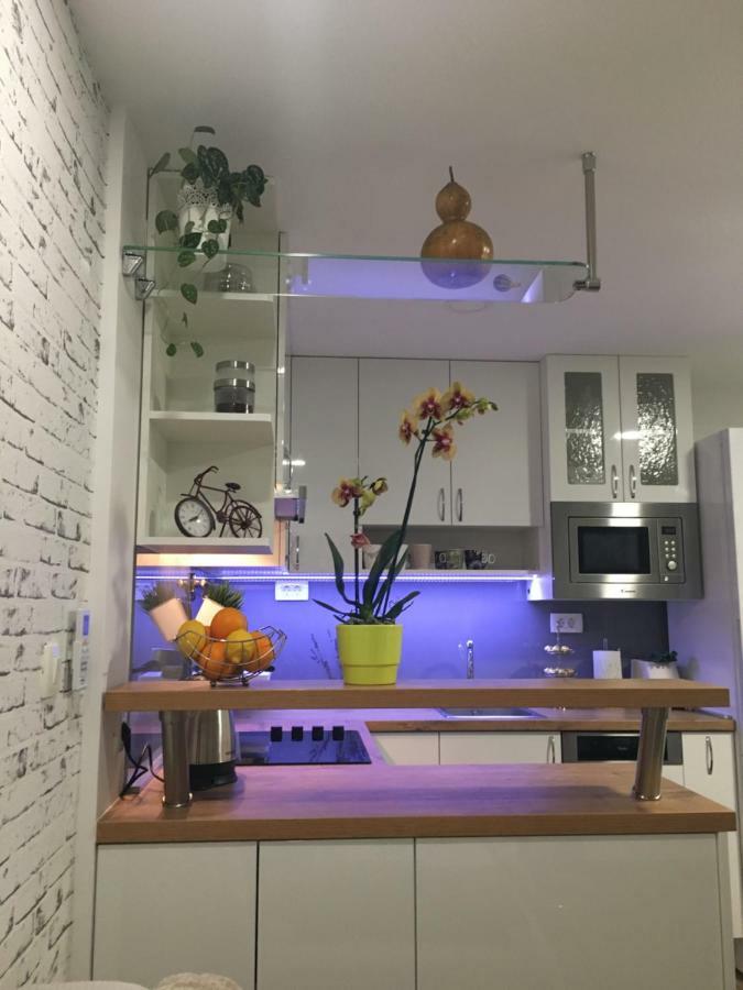 Narnia Lägenhet Split Exteriör bild